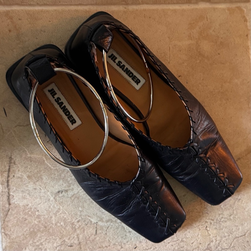 jil sander whipstitch ring ballerina flats in black